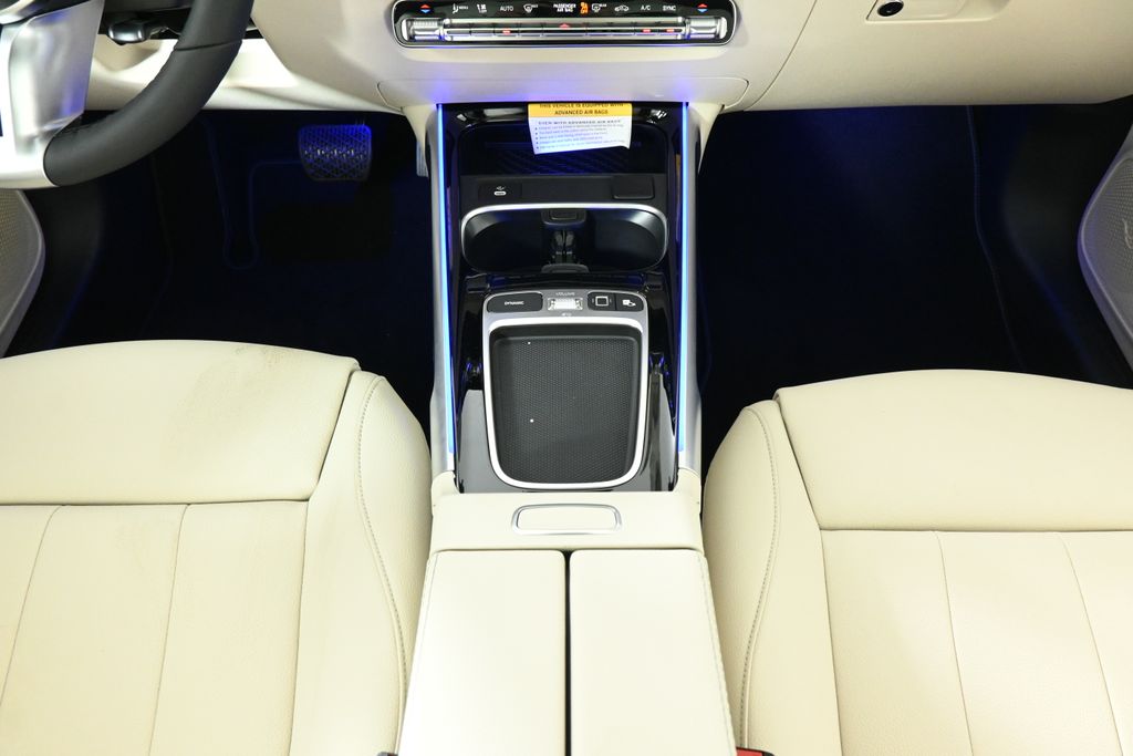 Thumbnail: 2026 Mercedes-Benz GLB - 19