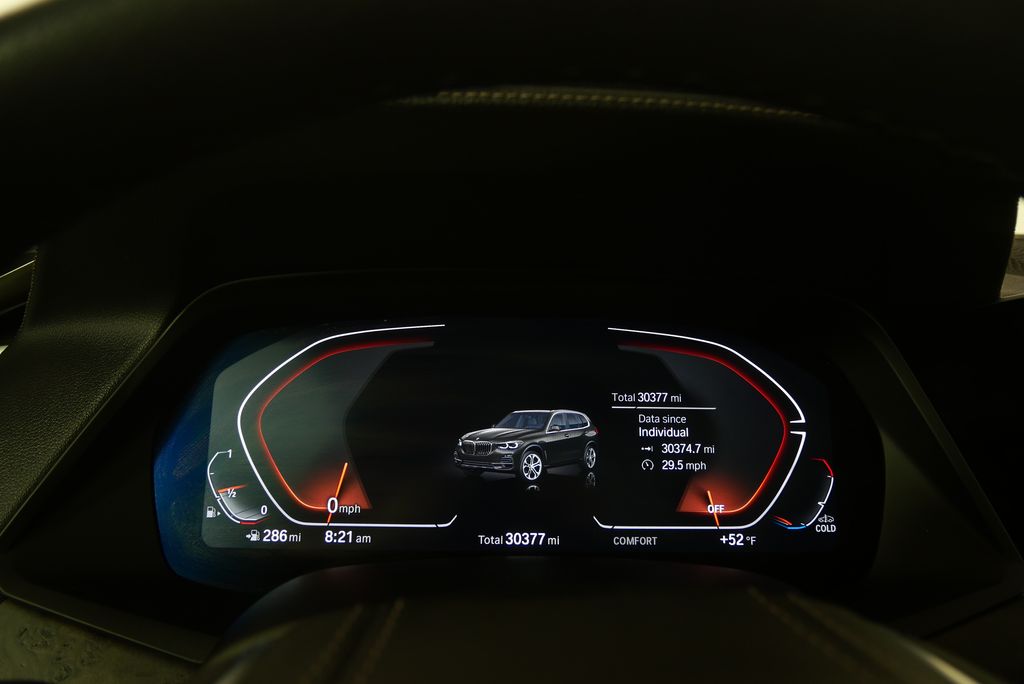 Thumbnail: 2023 BMW X5 - 23