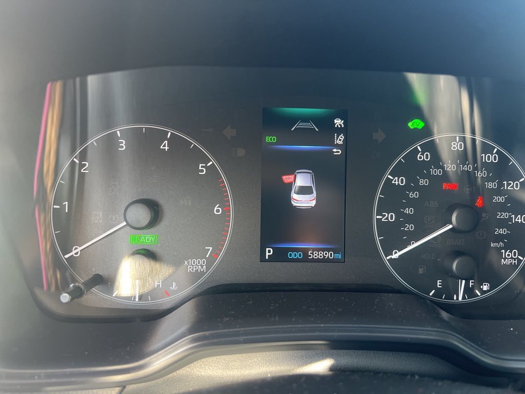 Used 2023 Toyota Corolla LE with VIN JTDBCMFE4PJ005197 for sale in Kansas City