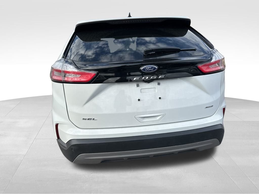 2023 Ford Edge SEL 7