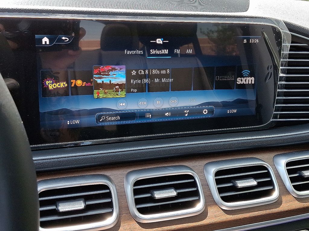 Thumbnail: 2026 Mercedes-Benz GLE - 14