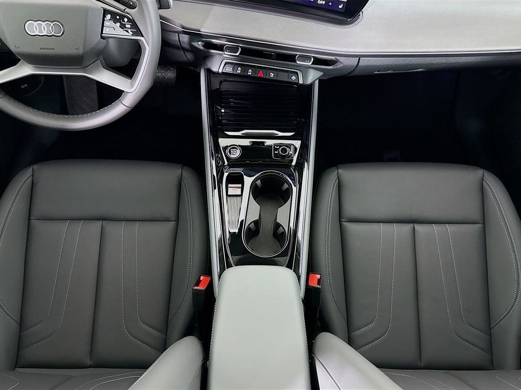 Thumbnail: 2026 Audi Q3 - 18