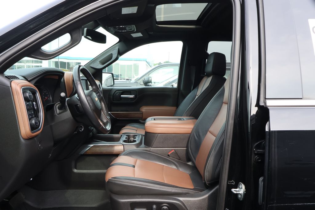 2022 Chevrolet Silverado 1500 High Country 12