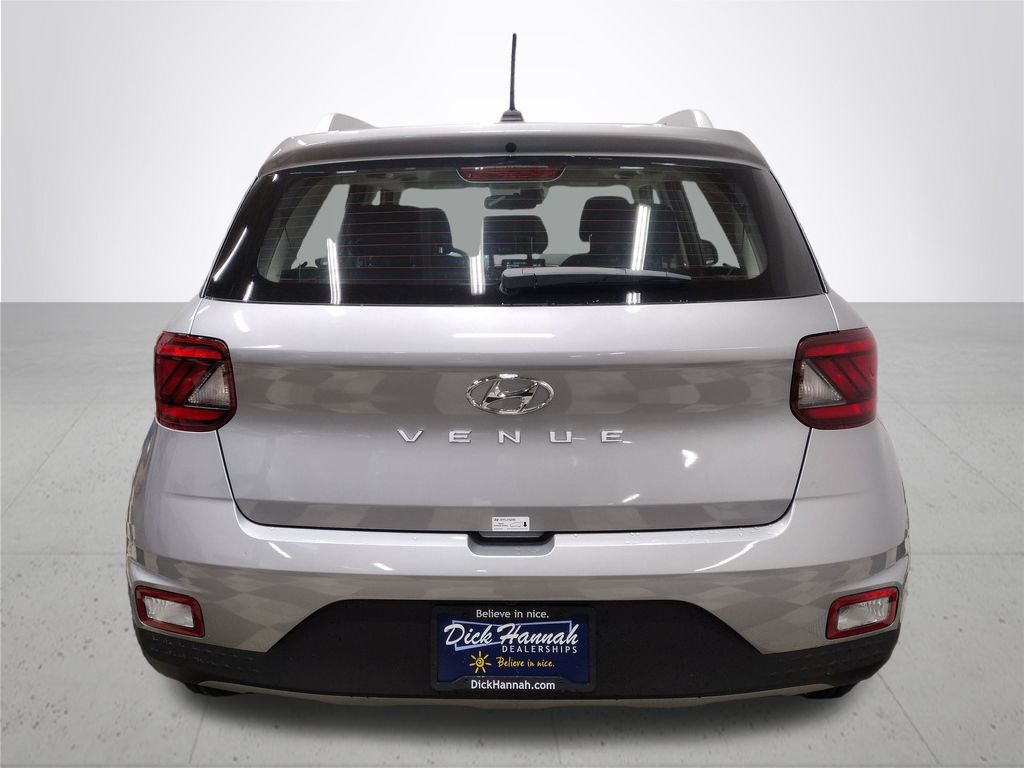 2025 Hyundai Venue SEL