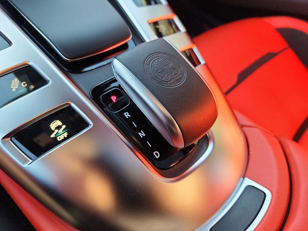 Thumbnail: 2022 Mercedes-Benz AMG GT - 15