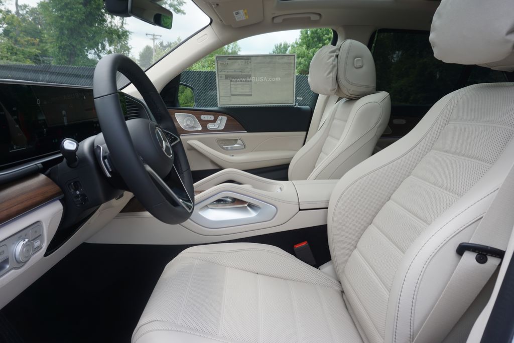 Thumbnail: 2026 Mercedes-Benz GLE - 9