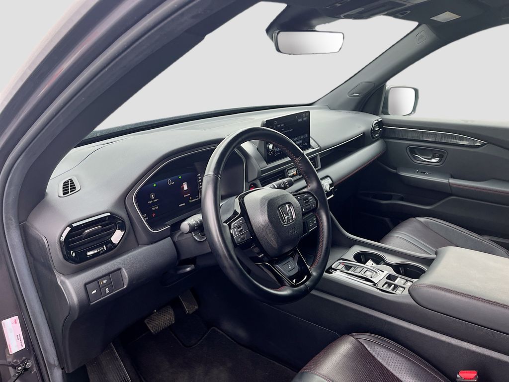 Used 2025 Gray Honda Black Edition image 9