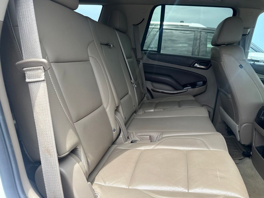 2016 Chevrolet Tahoe LT - 6