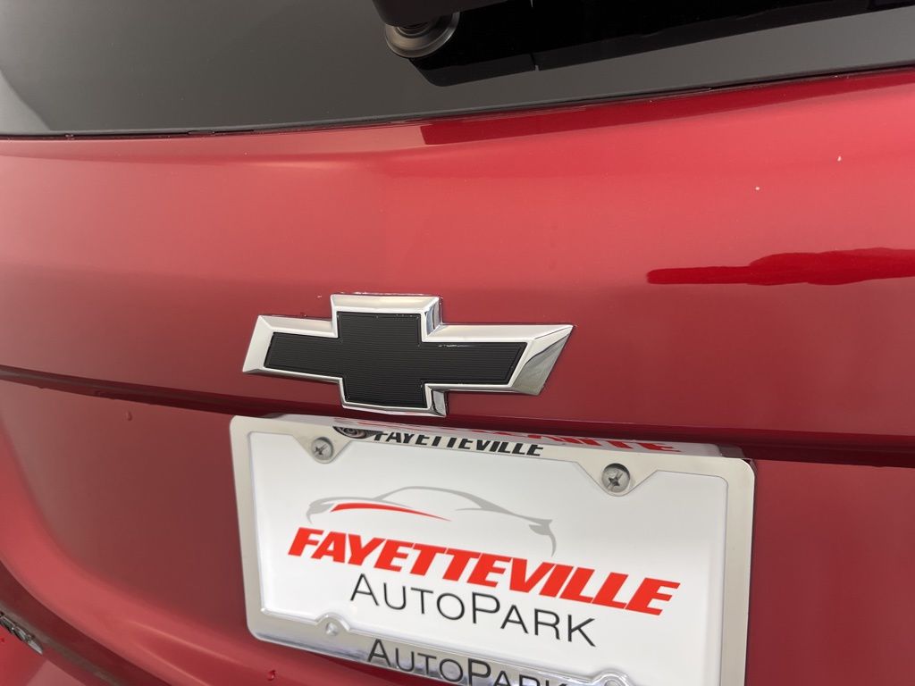 Thumbnail: 2023 Chevrolet Equinox - 14