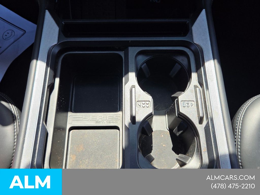 Used 2025 White Ford Platinum image 21