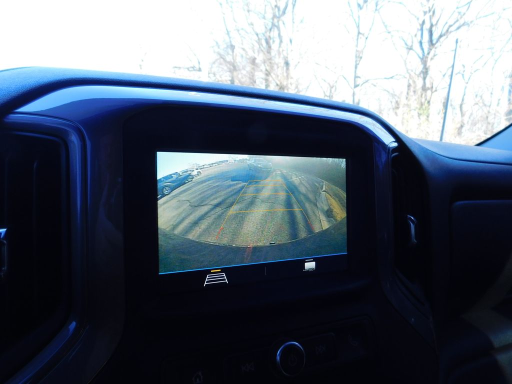 Thumbnail: 2019 Chevrolet Silverado 1500 - 6