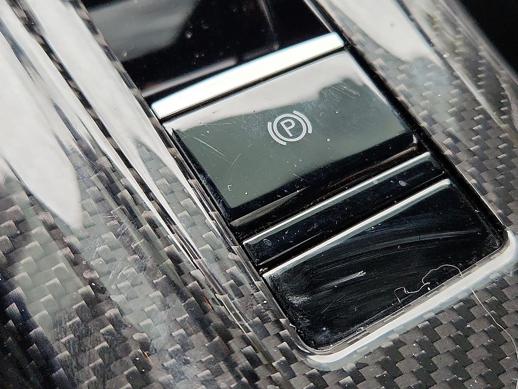 Thumbnail: 2024 Volkswagen Golf - 27