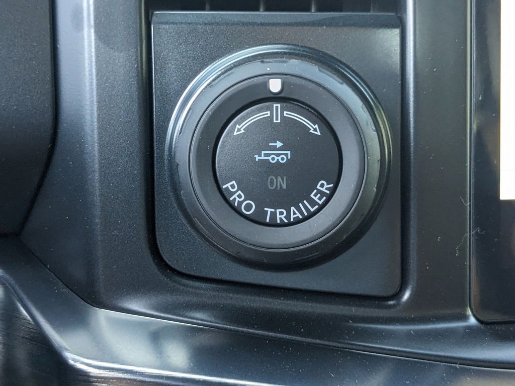2025 Ford F-250 Super Duty Lariat