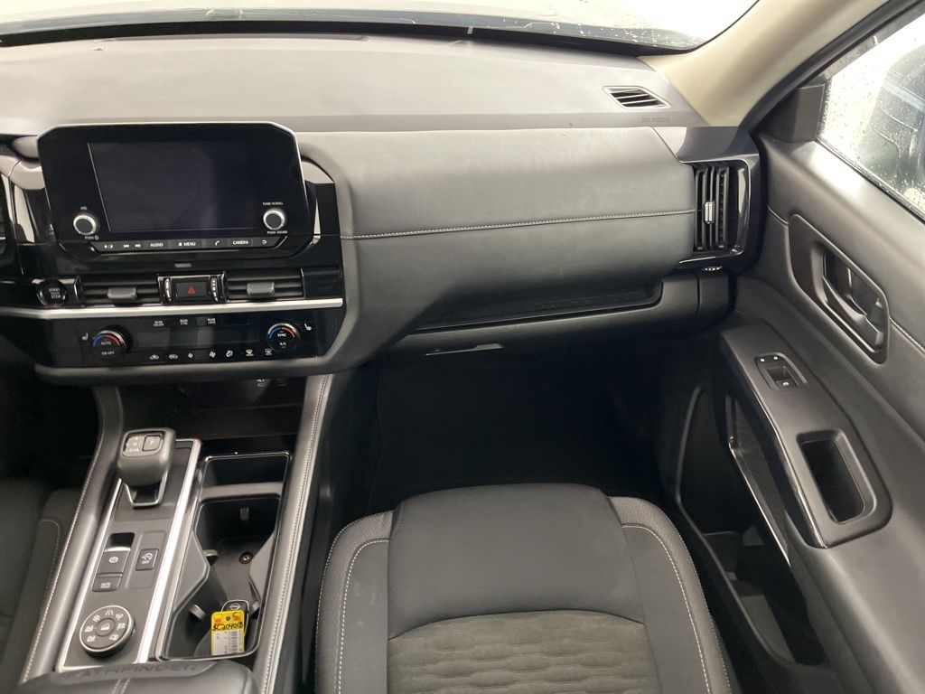 Thumbnail: 2025 Nissan Pathfinder - 21