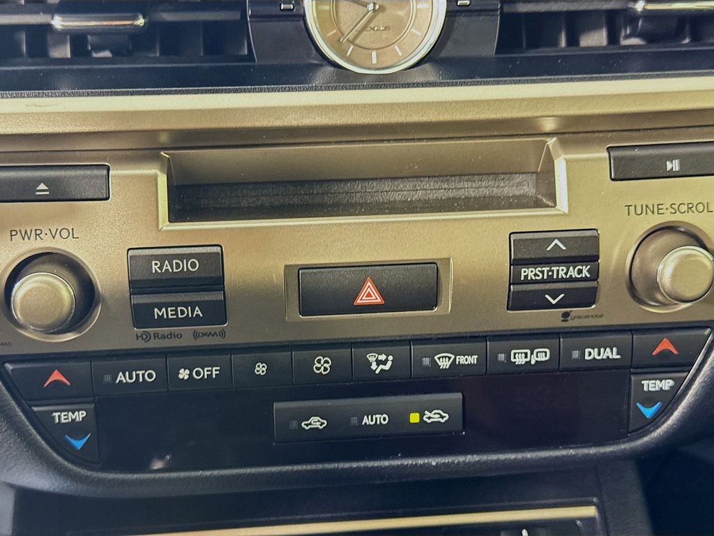 Used Car 2015 Lexus Es  350 For Sale Under $20,000 In Austin, Texas