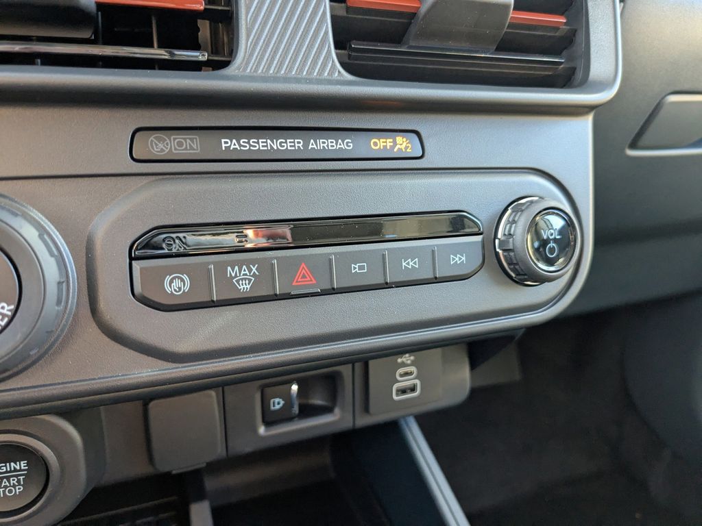 2025 Ford Maverick Lariat