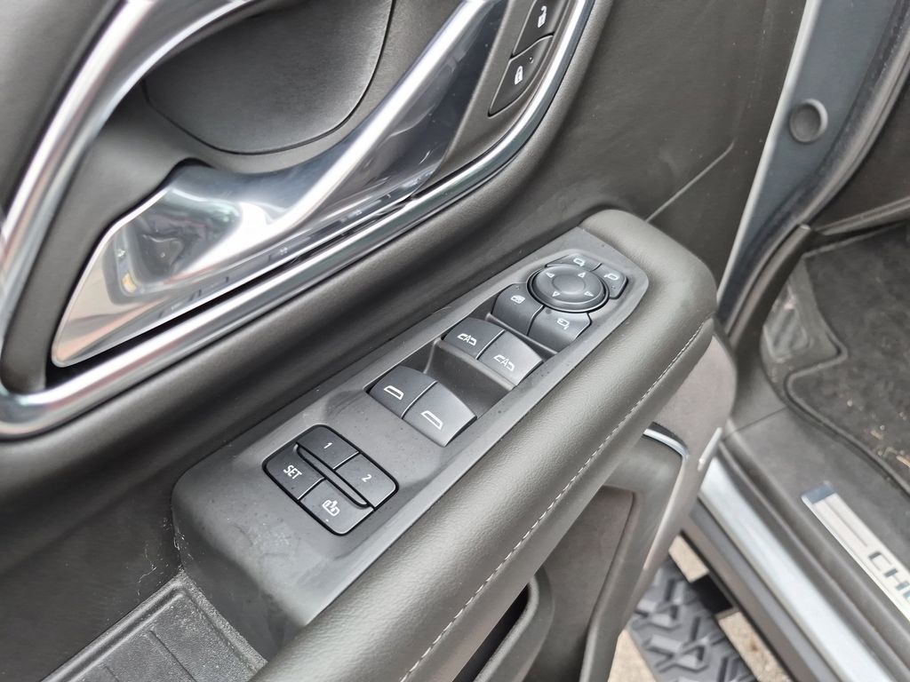 Used Car 2024 Chevrolet Tahoe  Z71 For Sale Under $70,000 In Austin, Texas