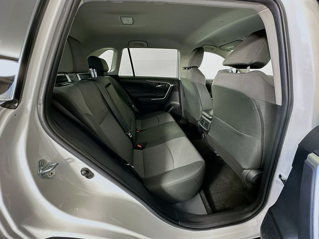 Thumbnail: 2024 Toyota RAV4 - 27