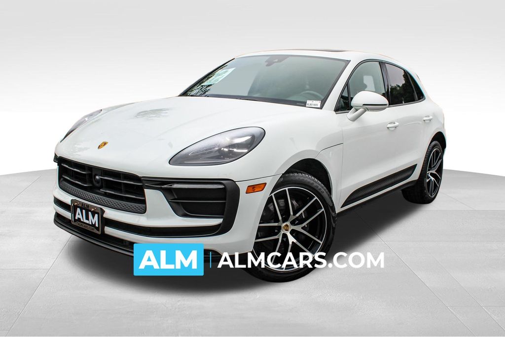 2024 Porsche Macan Base