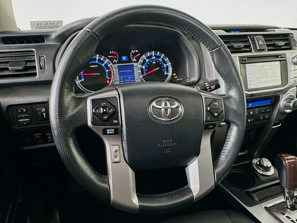 2016 Toyota 4Runner Limited 11