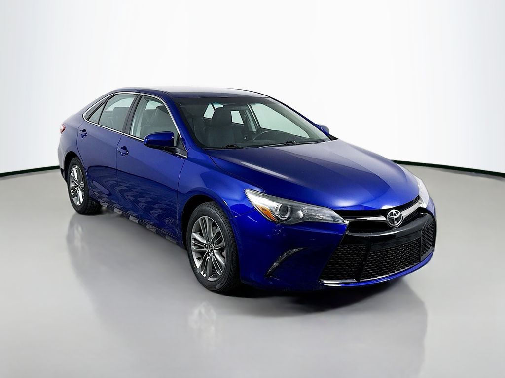 Thumbnail: 2015 Toyota Camry - 3