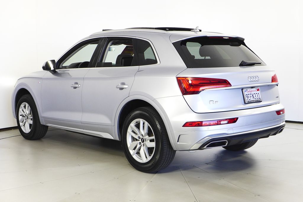 Thumbnail: 2023 Audi Q5 - 9
