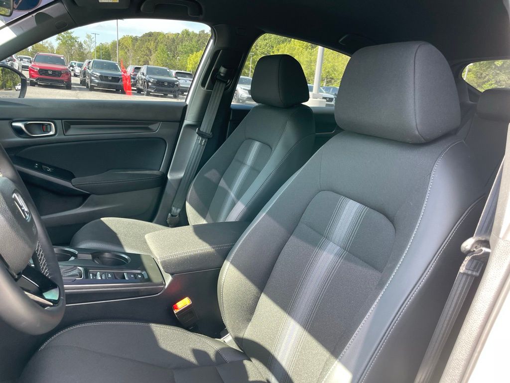 Thumbnail: 2025 Honda Civic - 25