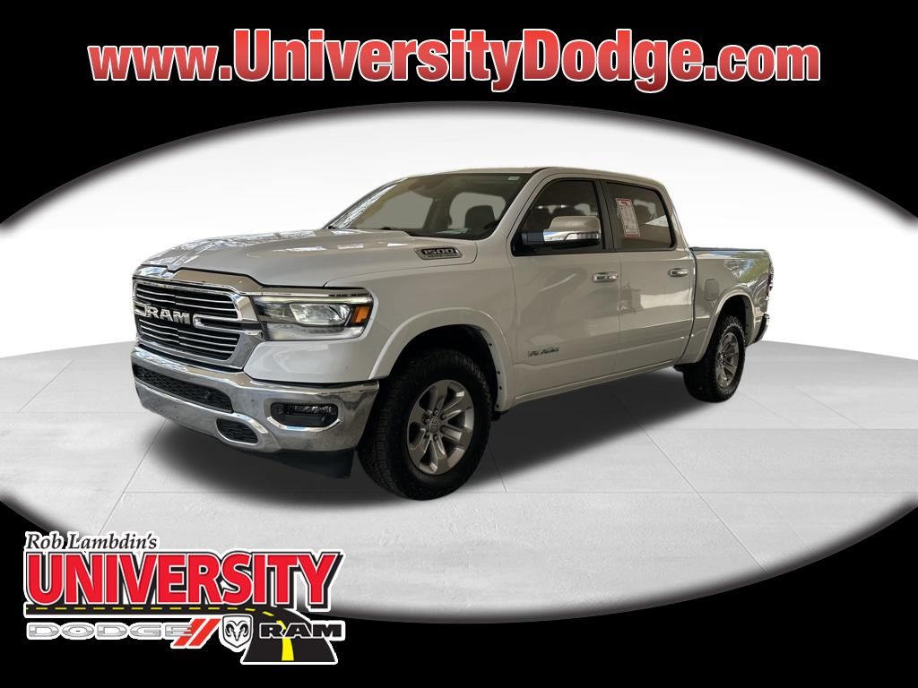 Bright White Clearcoat 2022 RAM 1500 Laramie Crew Cab 4WD Pickup Truck Four-Wheel Drive 8-Speed Automatic