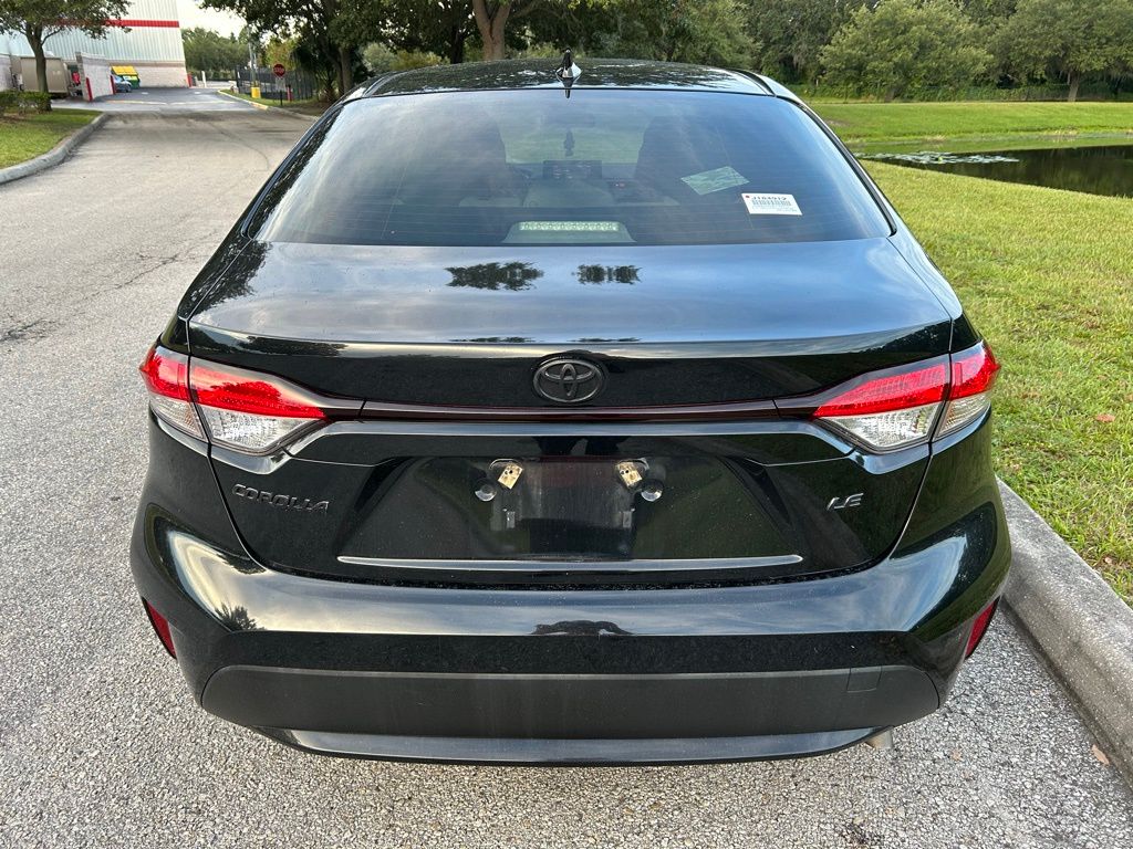 Thumbnail: 2021 Toyota Corolla - 4