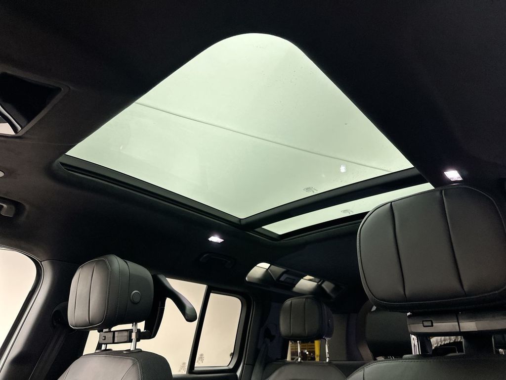 Thumbnail: 2026 Land Rover Defender - 11