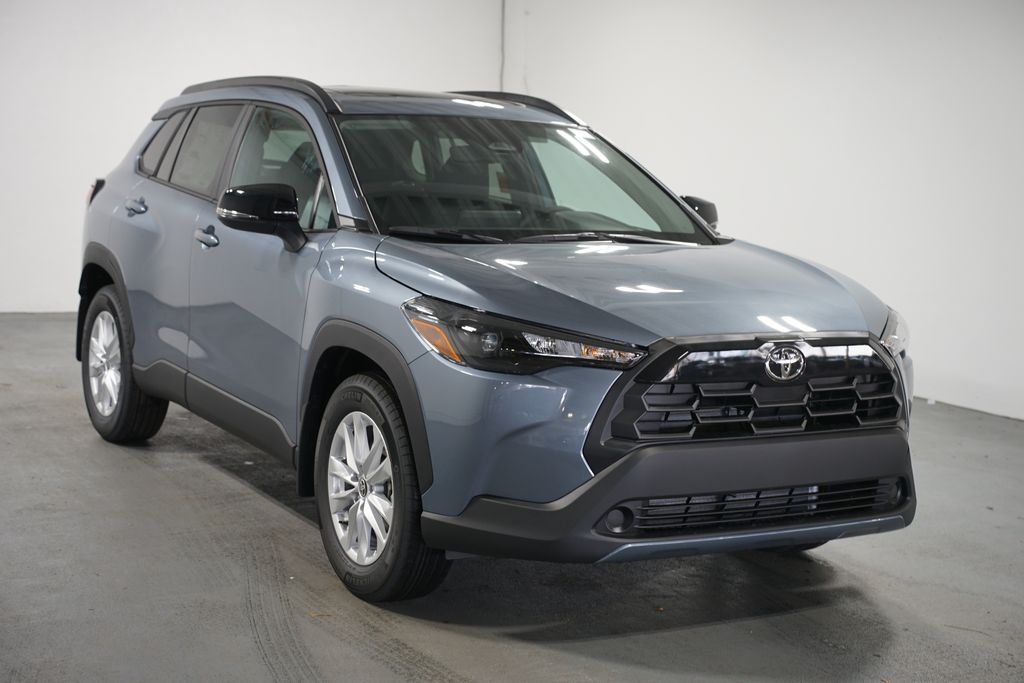 Thumbnail: 2026 Toyota Corolla Cross - 3