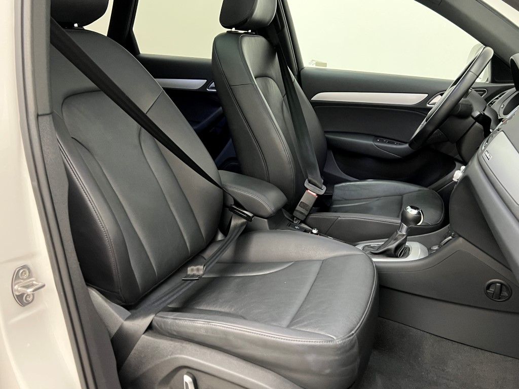 Thumbnail: 2017 Audi Q3 - 12