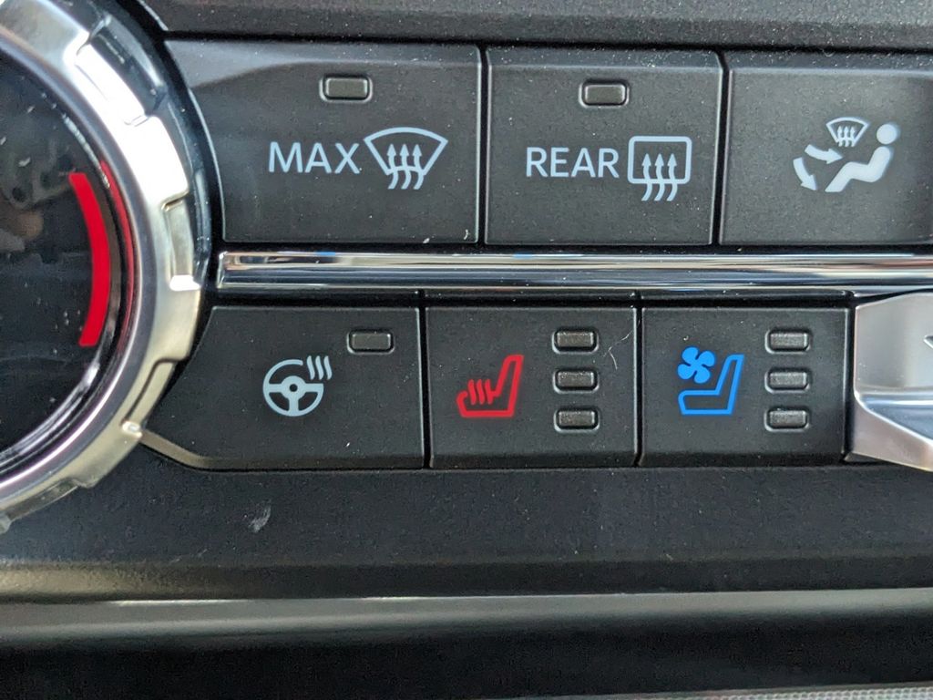 2025 Ford F-350 Super Duty Lariat