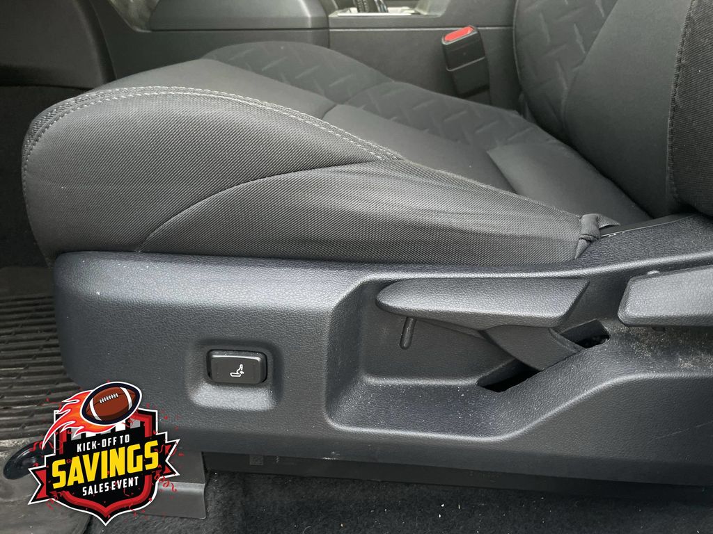Used 2025 Toyota Tacoma Truck