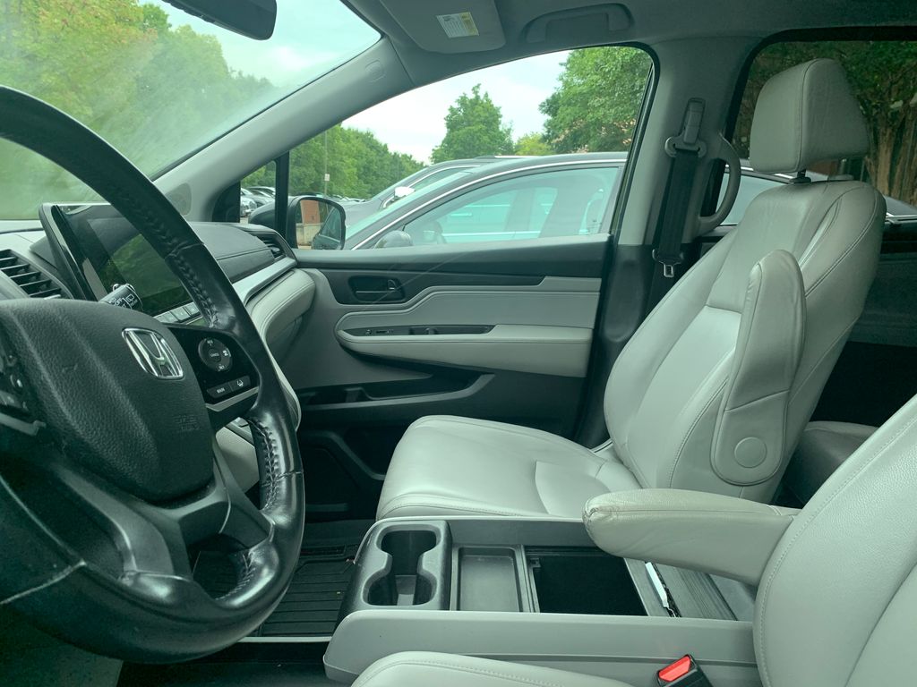 Thumbnail: 2018 Honda Odyssey - 4