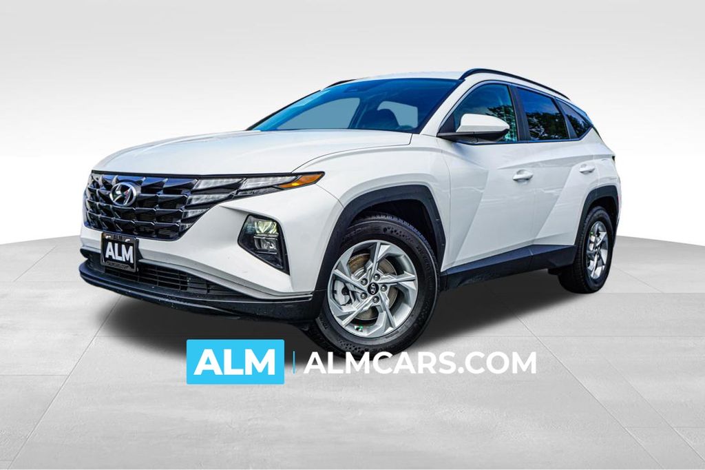 White Pearl 2024 Hyundai Tucson SEL FWD SUV / Crossover Front-Wheel Drive 8-Speed Automatic