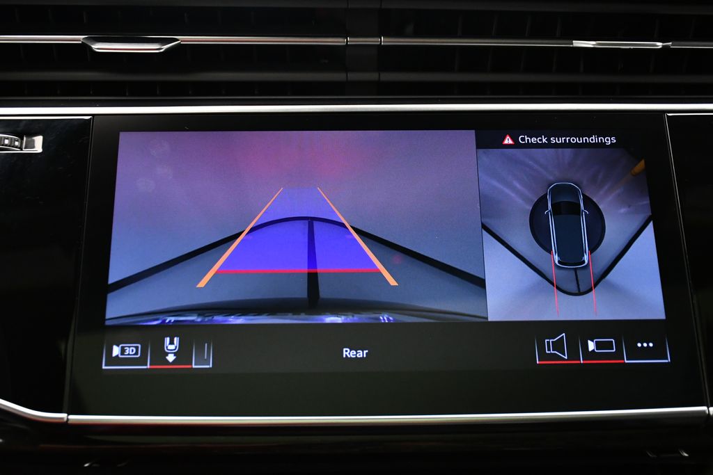 2025 Audi Q7 Premium 26