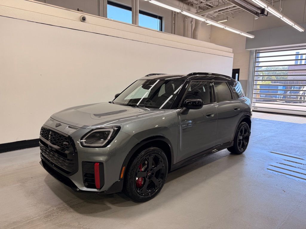Thumbnail: 2027 MINI Cooper Countryman - 1