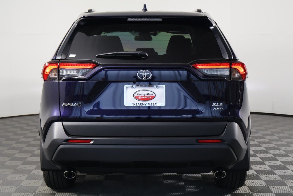 Thumbnail: 2025 Toyota RAV4 - 5