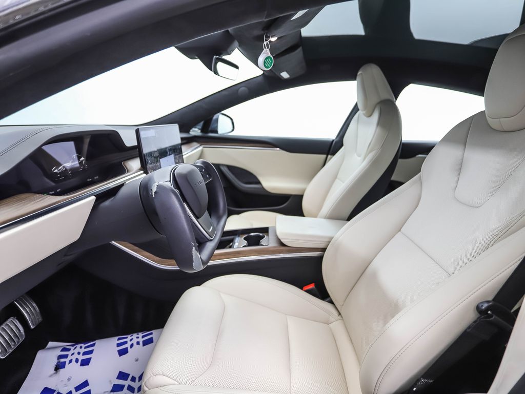 Thumbnail: 2021 Tesla Model S - 11