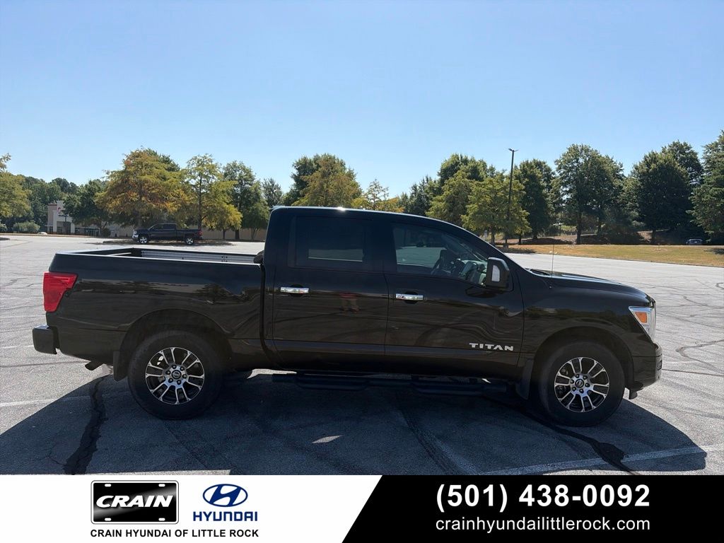 Super Black 2021 Nissan Titan Pickup Truck Four-Wheel Drive 9-Speed Automatic