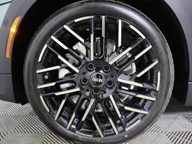 Thumbnail: 2026 MINI Cooper - 30