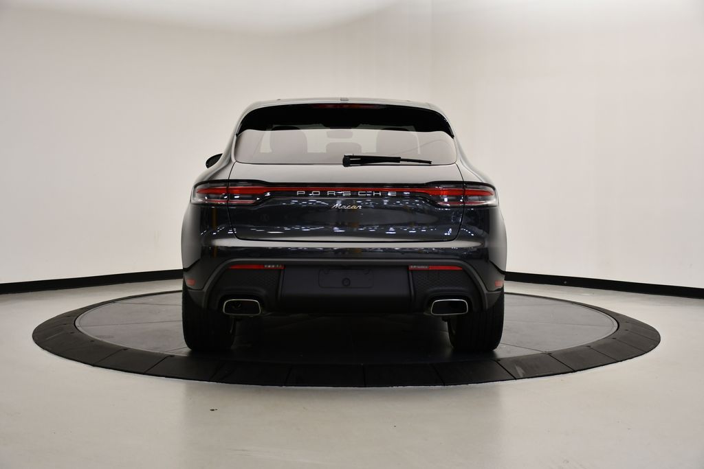 Thumbnail: 2025 Porsche Macan - 6