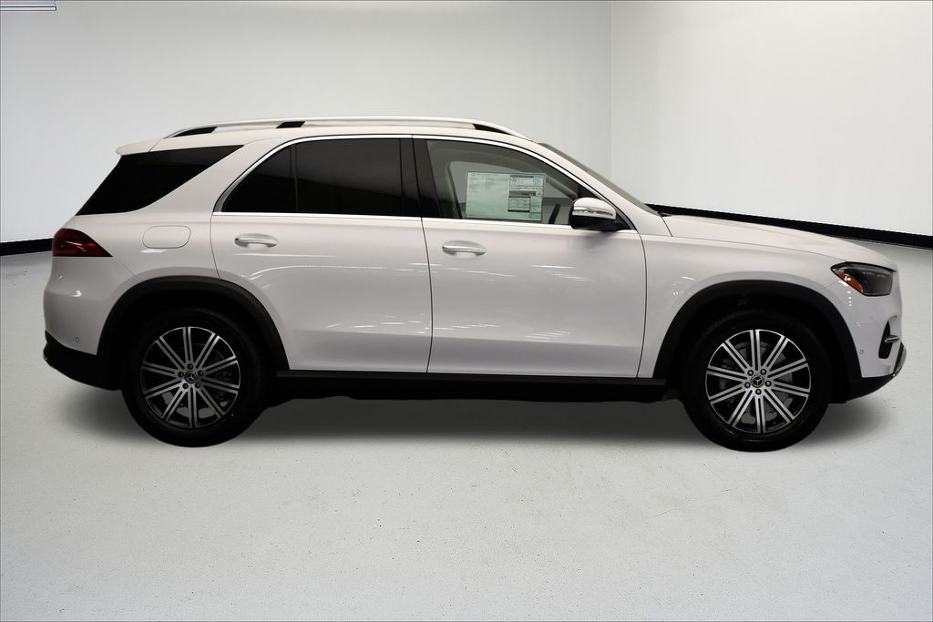 Thumbnail: 2026 Mercedes-Benz GLE - 6