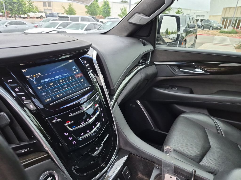 Used Car 2018 Cadillac Escalade  Platinum Edition For Sale Under $30,000 In Austin, Texas