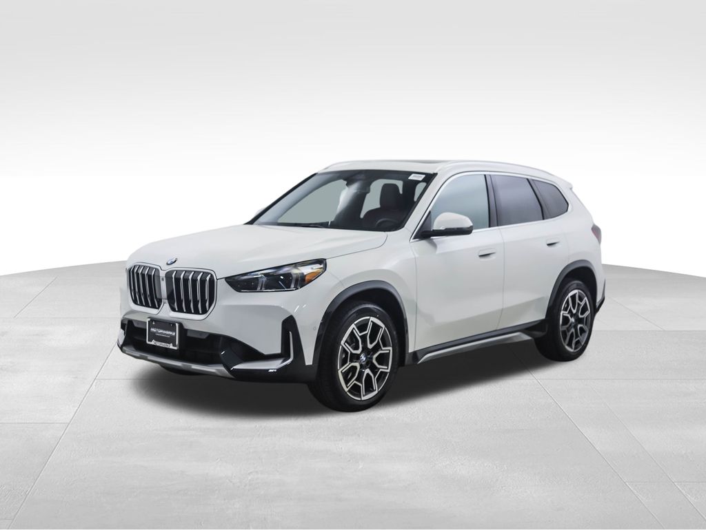 Thumbnail: 2026 BMW X1 - 1