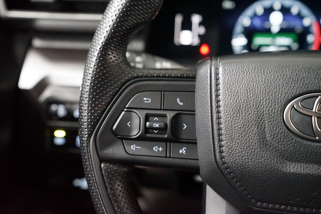 Thumbnail: 2024 Toyota Tacoma - 15