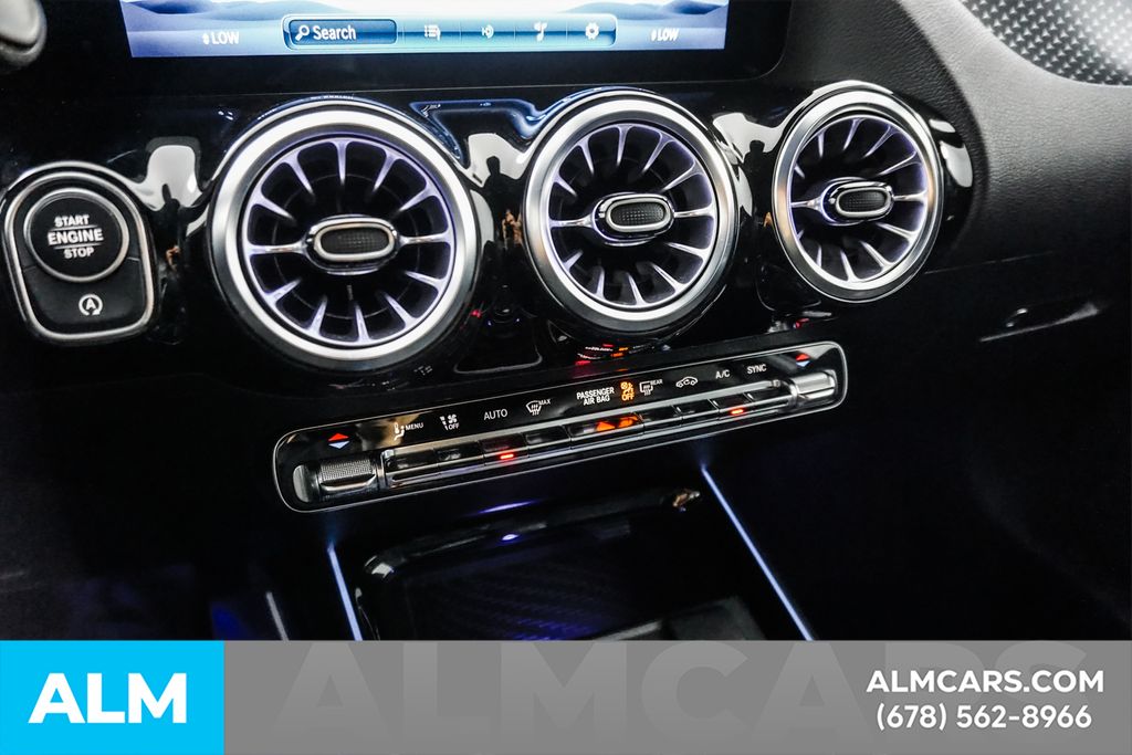 Used 2025 Black Mercedes-Benz GLA 250 image 40