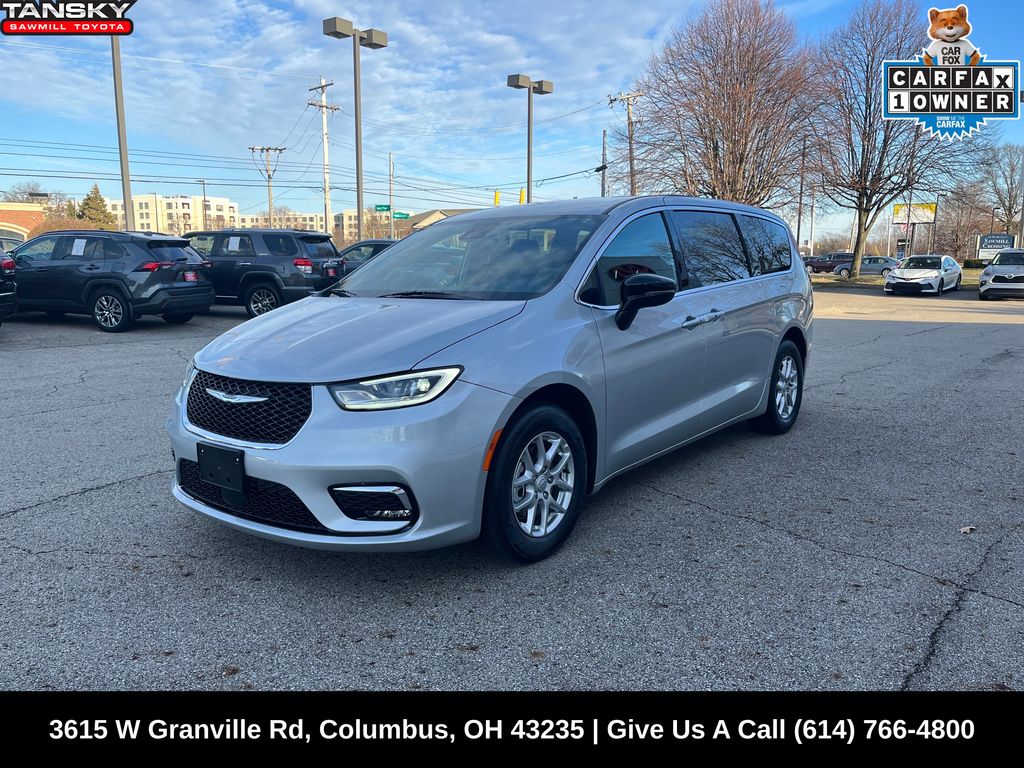 2026 Chrysler Pacifica Select FWD