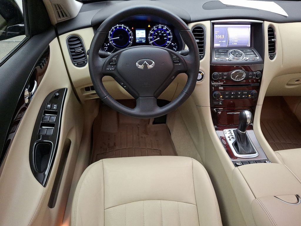 2017 INFINITI QX50 Base 10